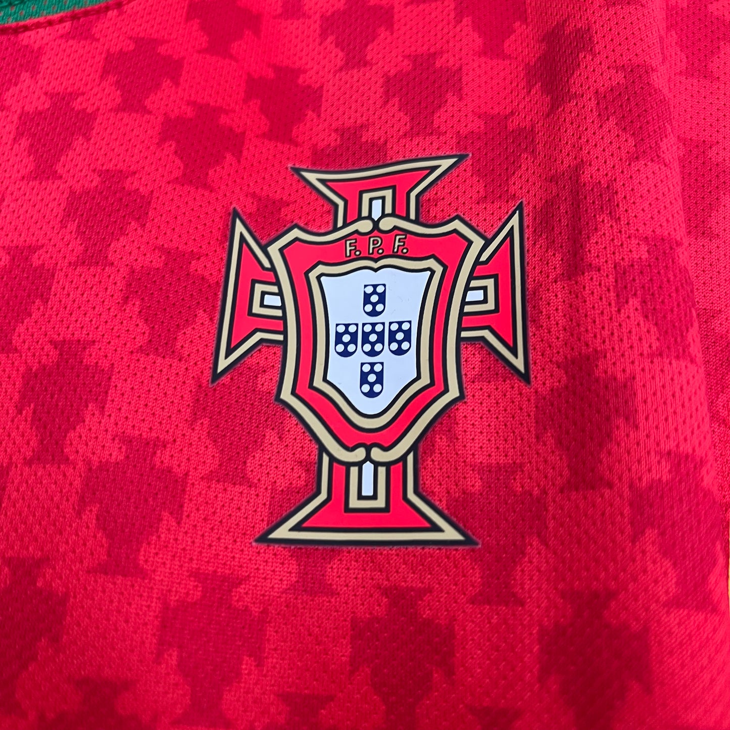 Retro Portugal 2004 home