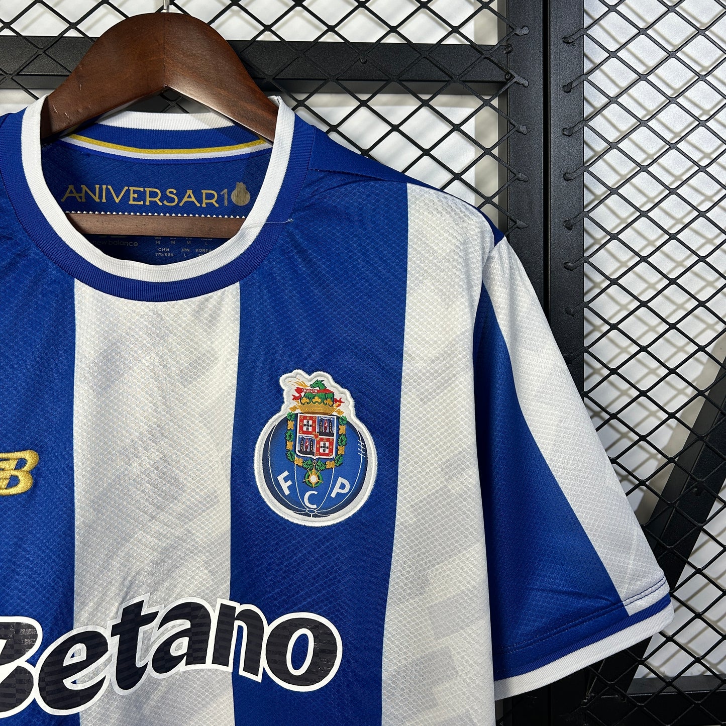 25/26 Porto home
