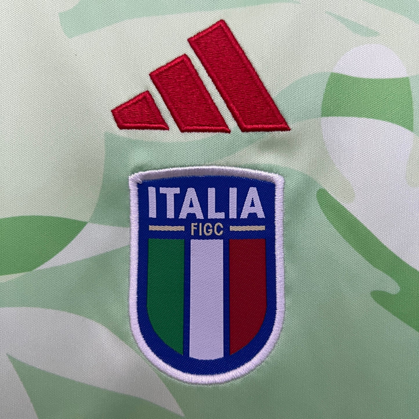 2025 kids Italy away