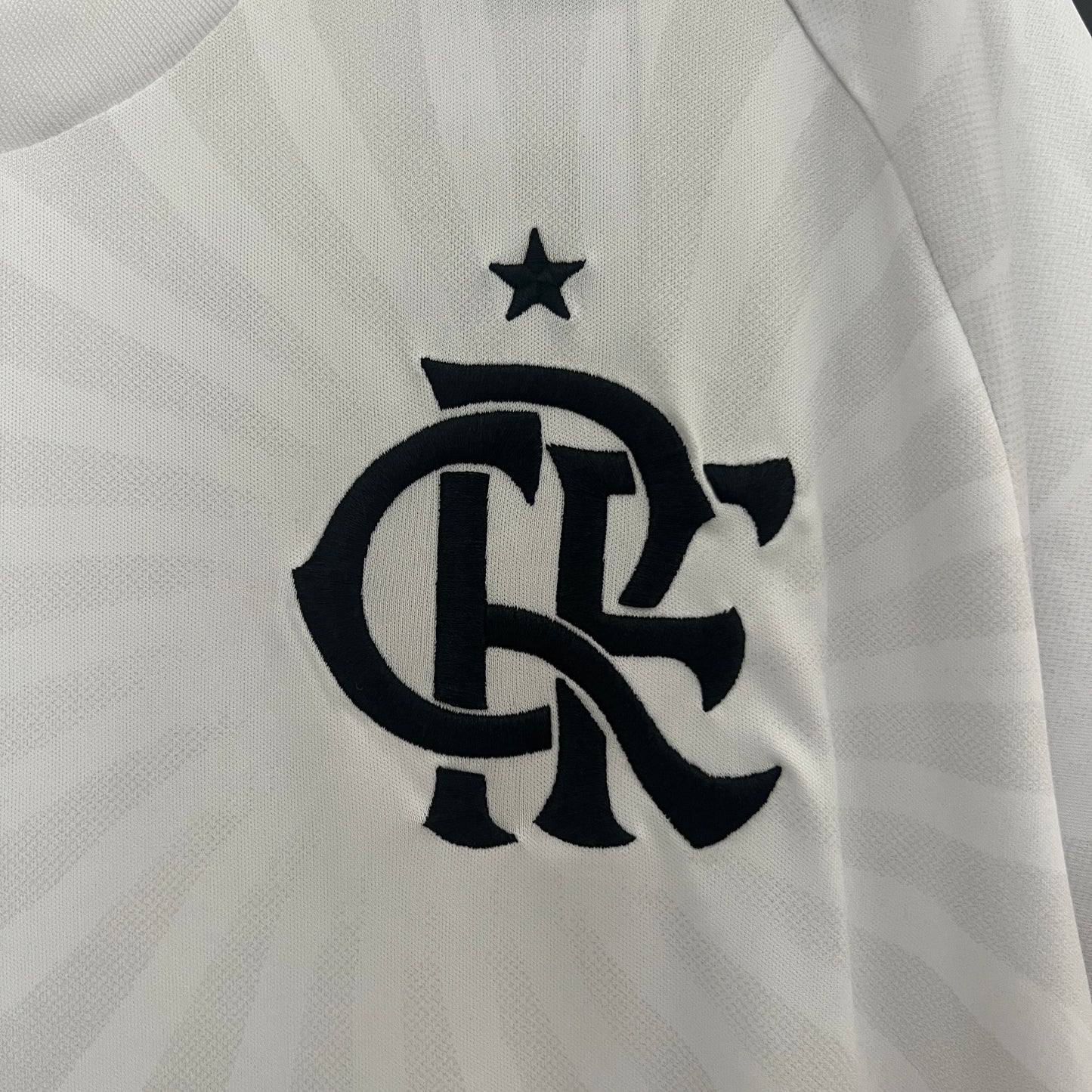 24/25 Flamengo away
