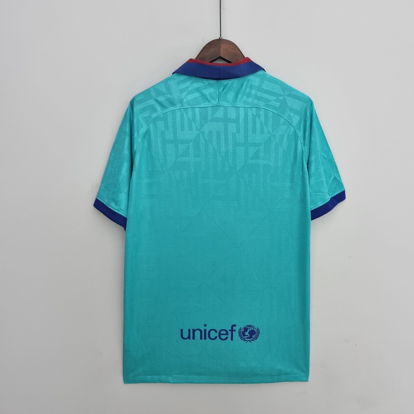 19/20 FCB third away