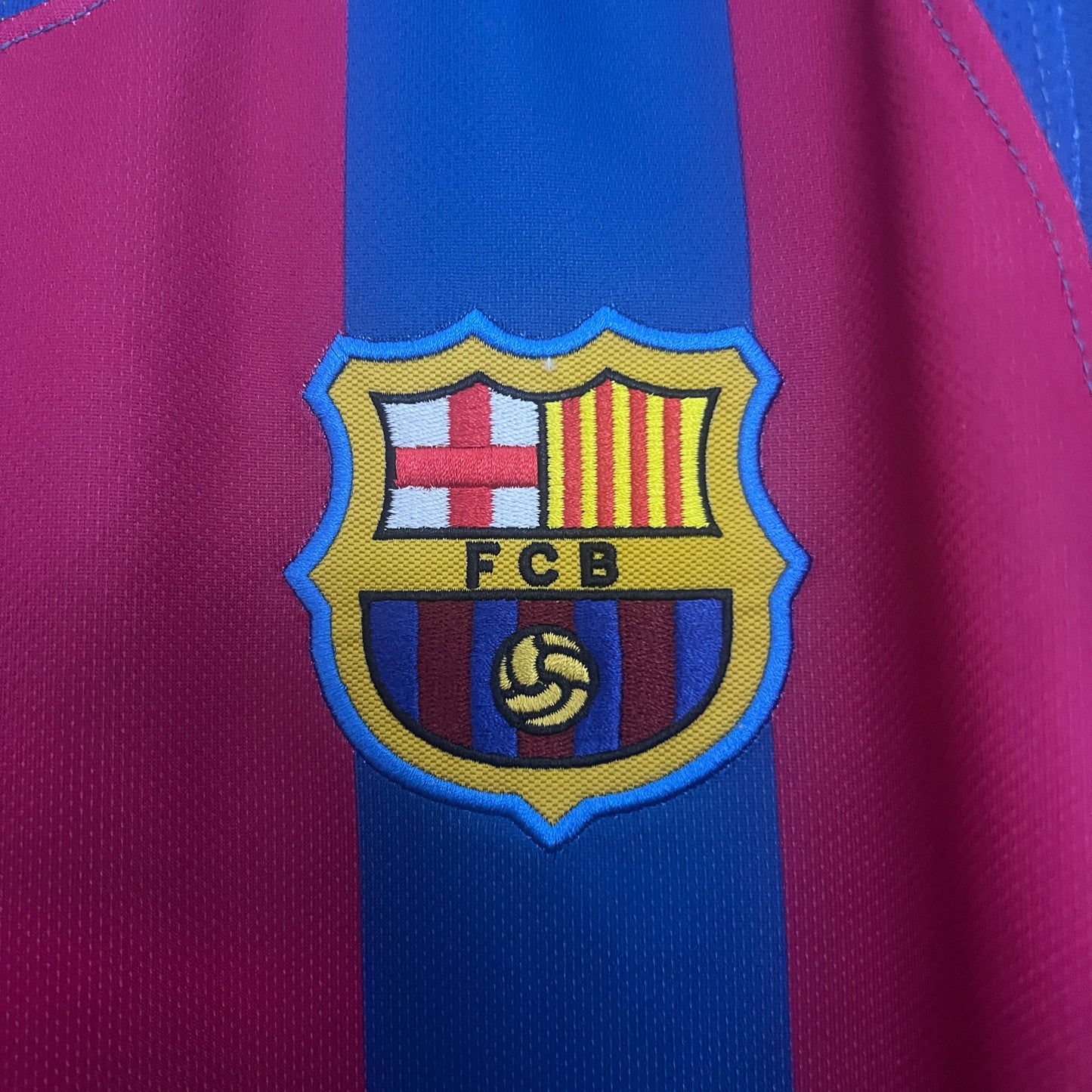 Retro FCB 05/06 home