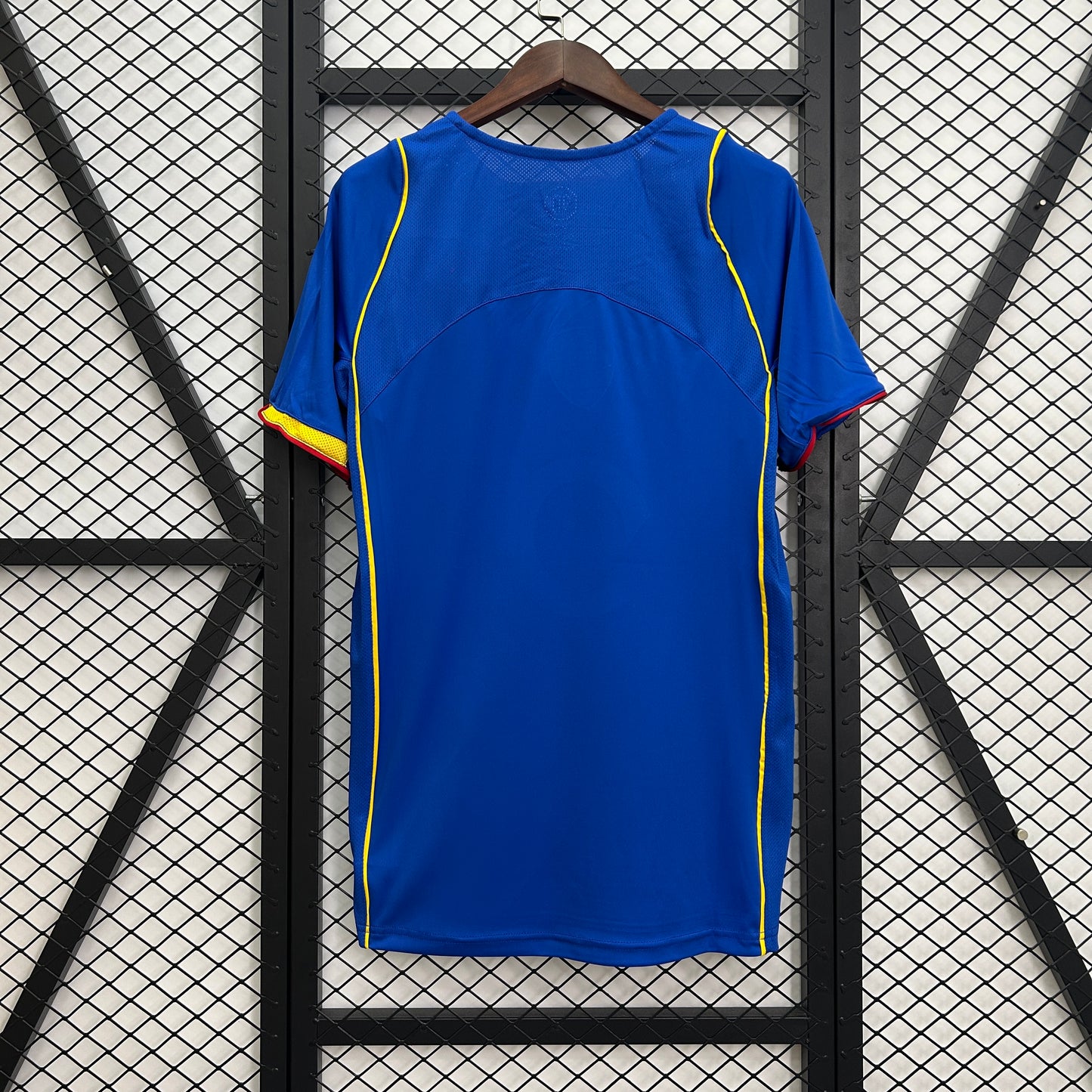 Retro Arsenal 04/05 Away