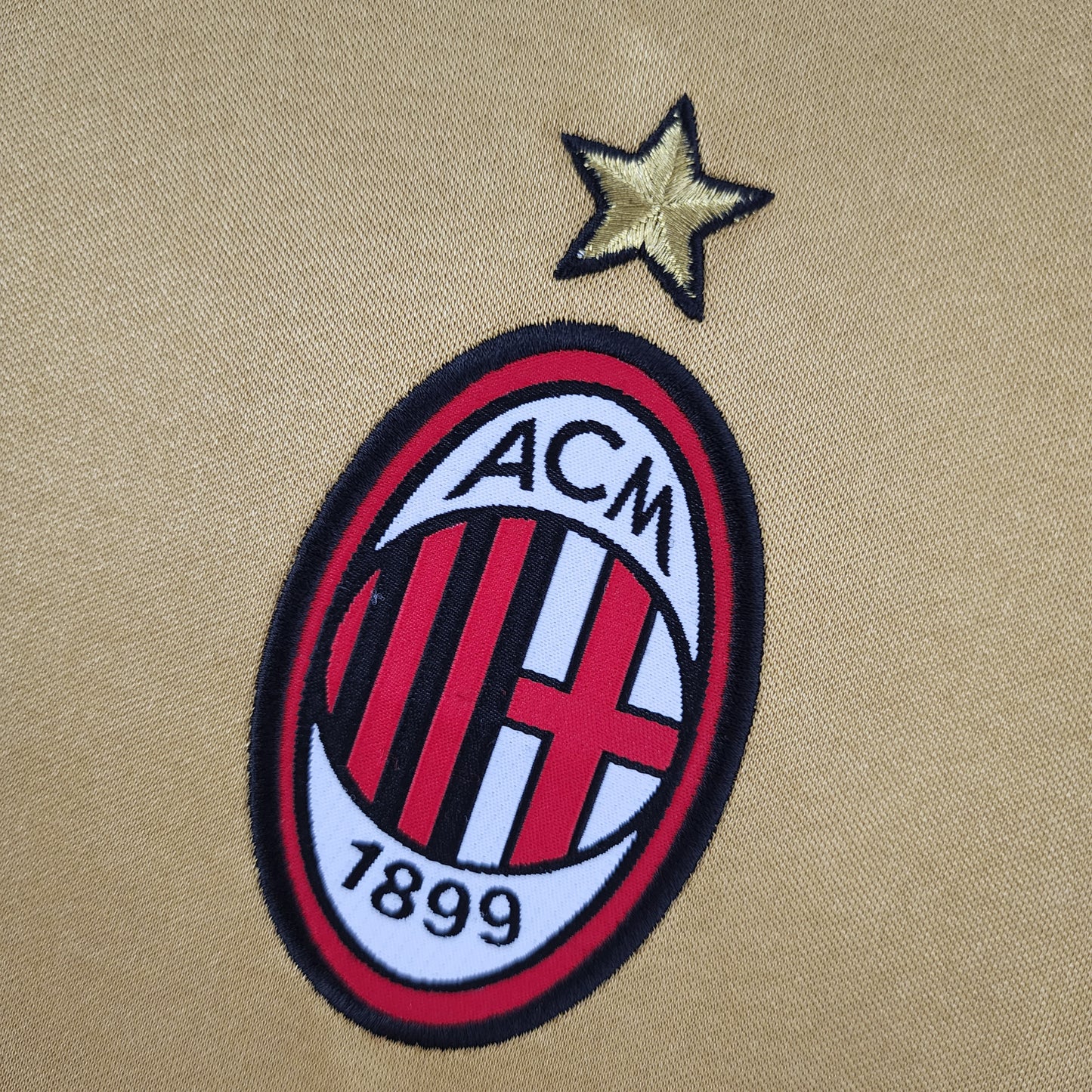 Retro 13/14 AC Milan third away