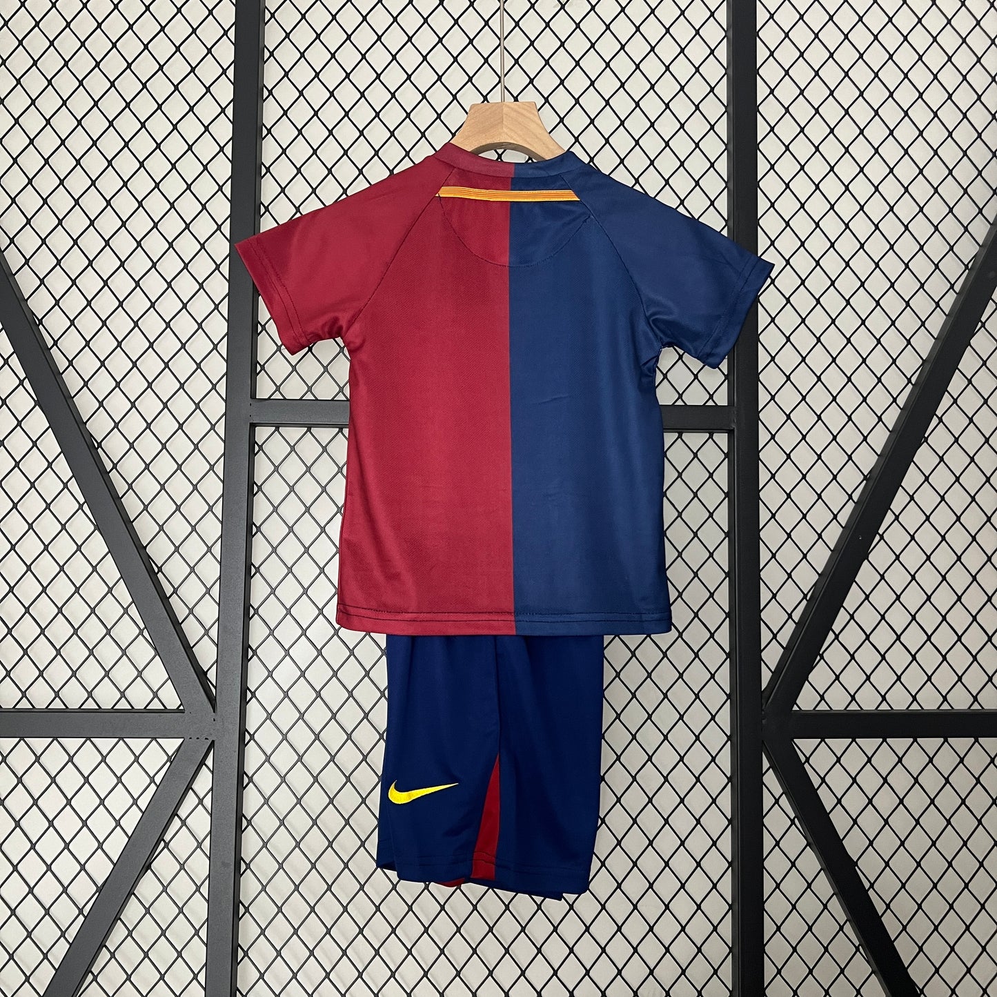 kids FCB 08/09 home