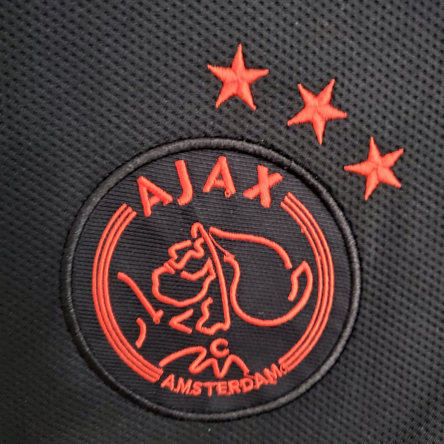 21/22 Ajax third away
