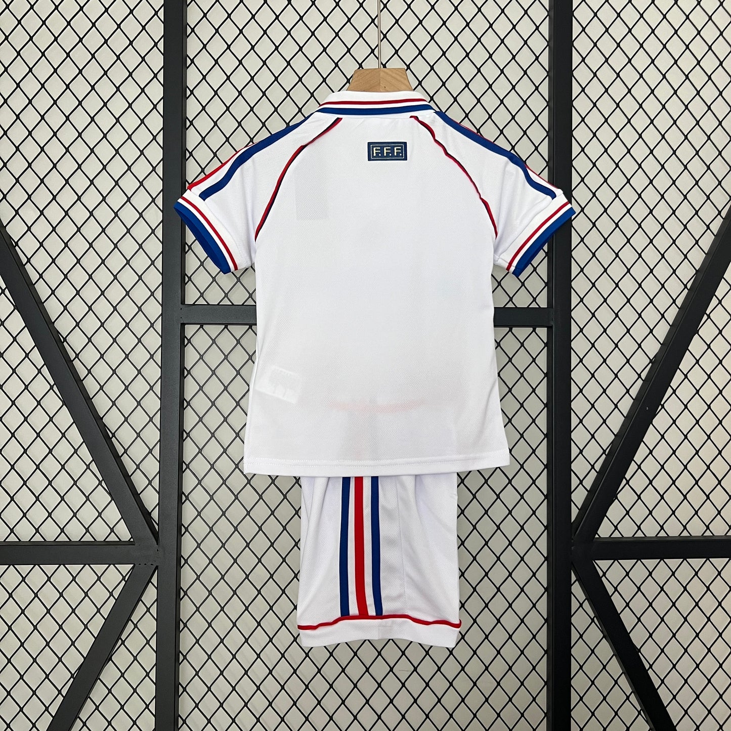 kids France 1998 away