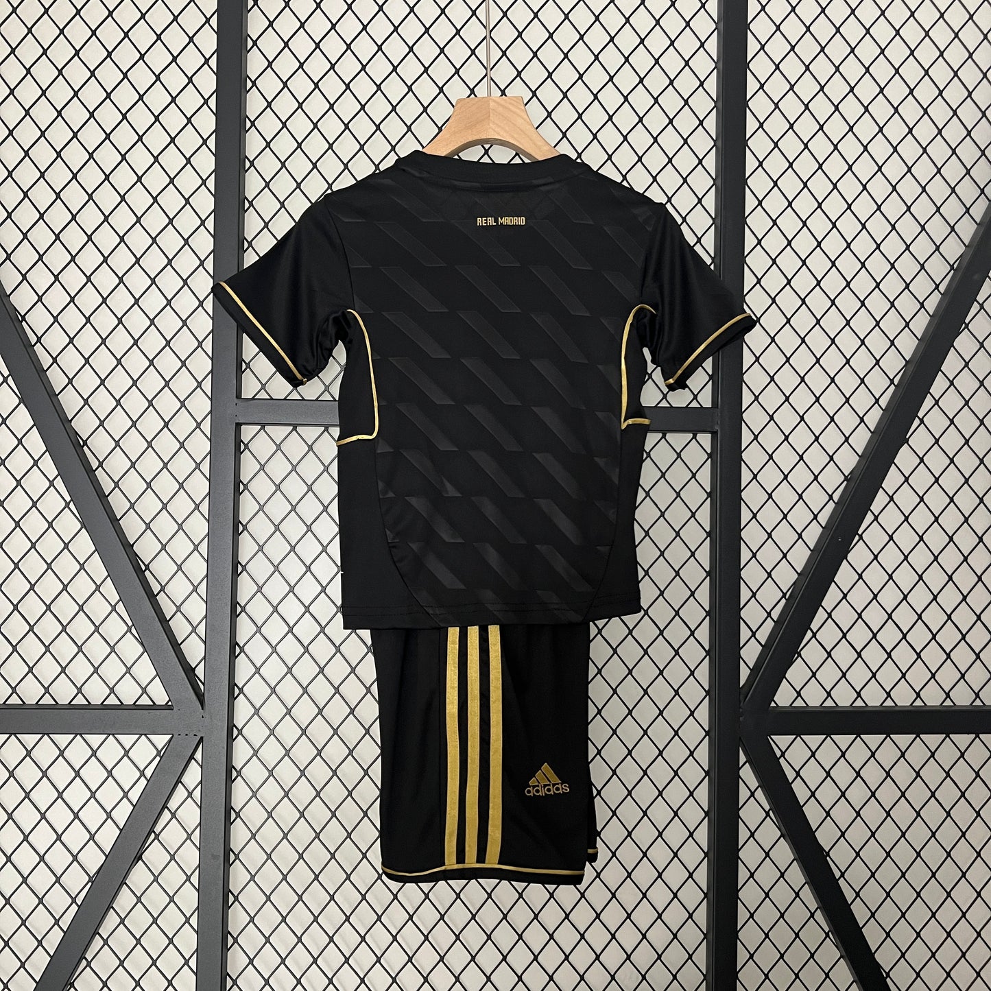 kids Real Madrid 11/12 away