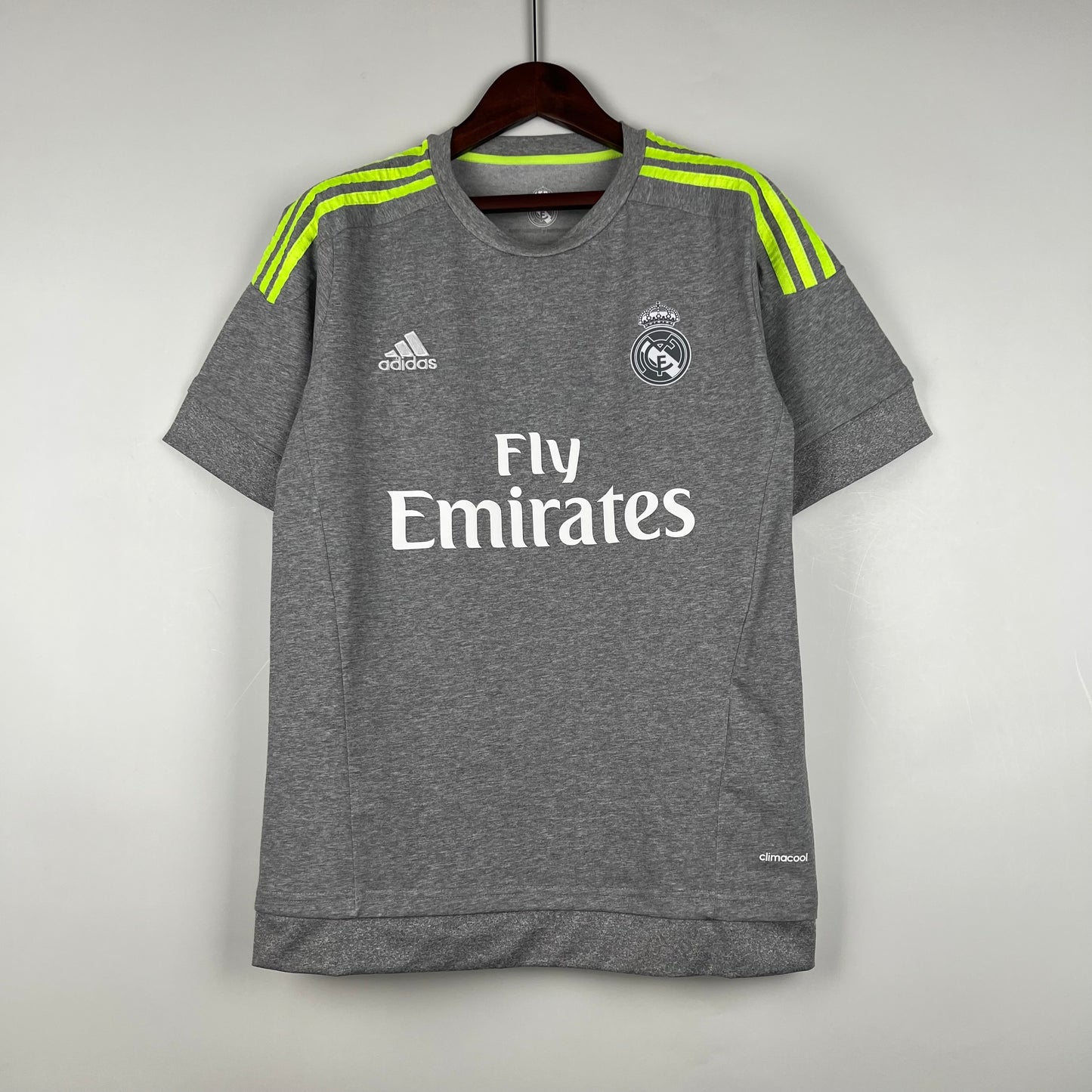 Retro Real Madrid 15/16 Away