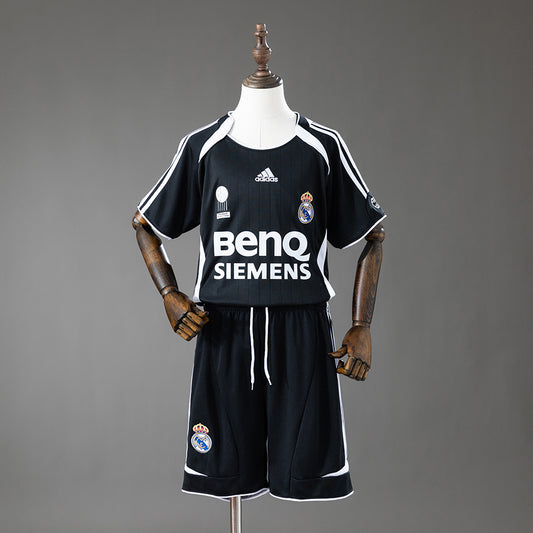 Real Madrid 06/07 Third Away Retro Kids Kit