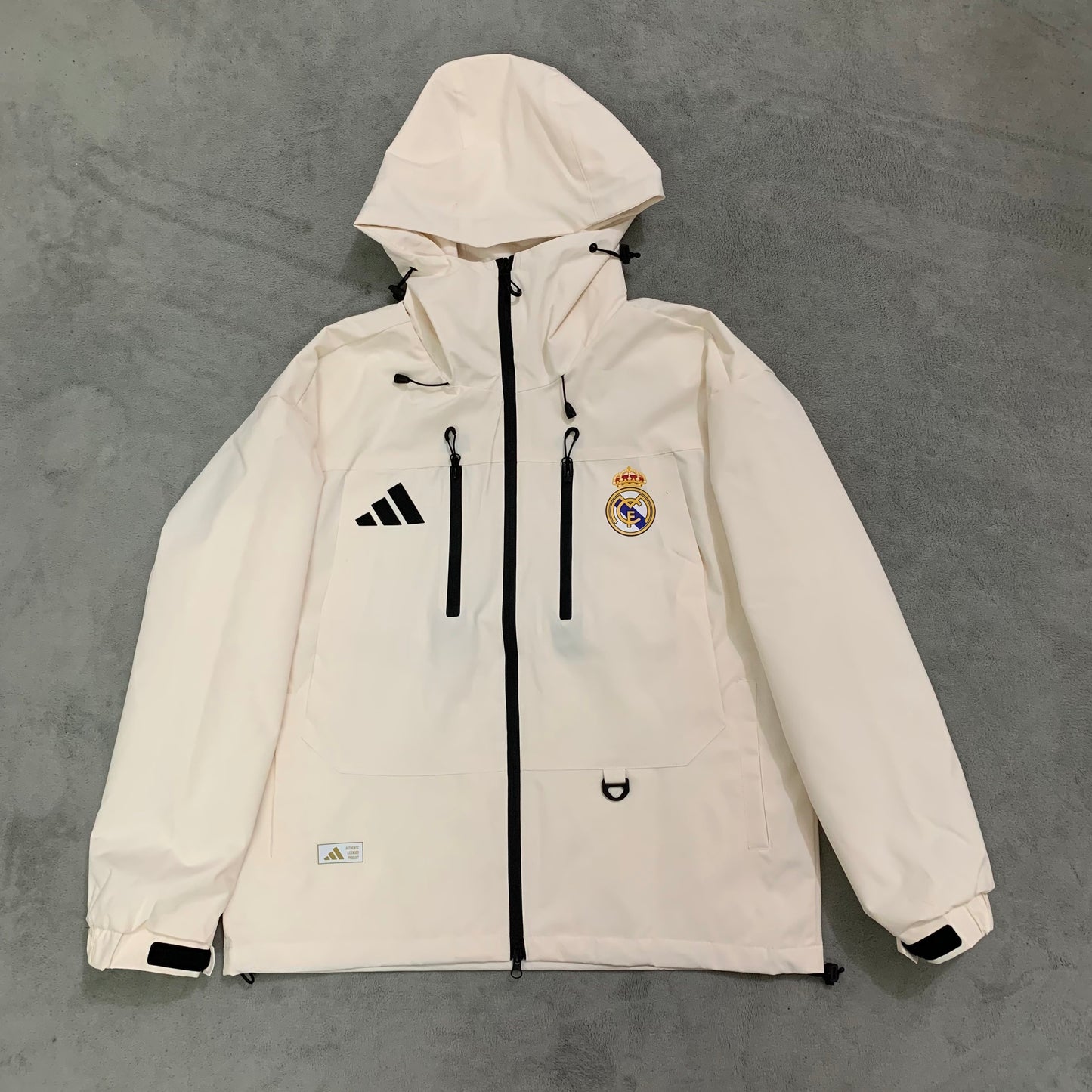 Real Madrid Windbreaker - Cream
