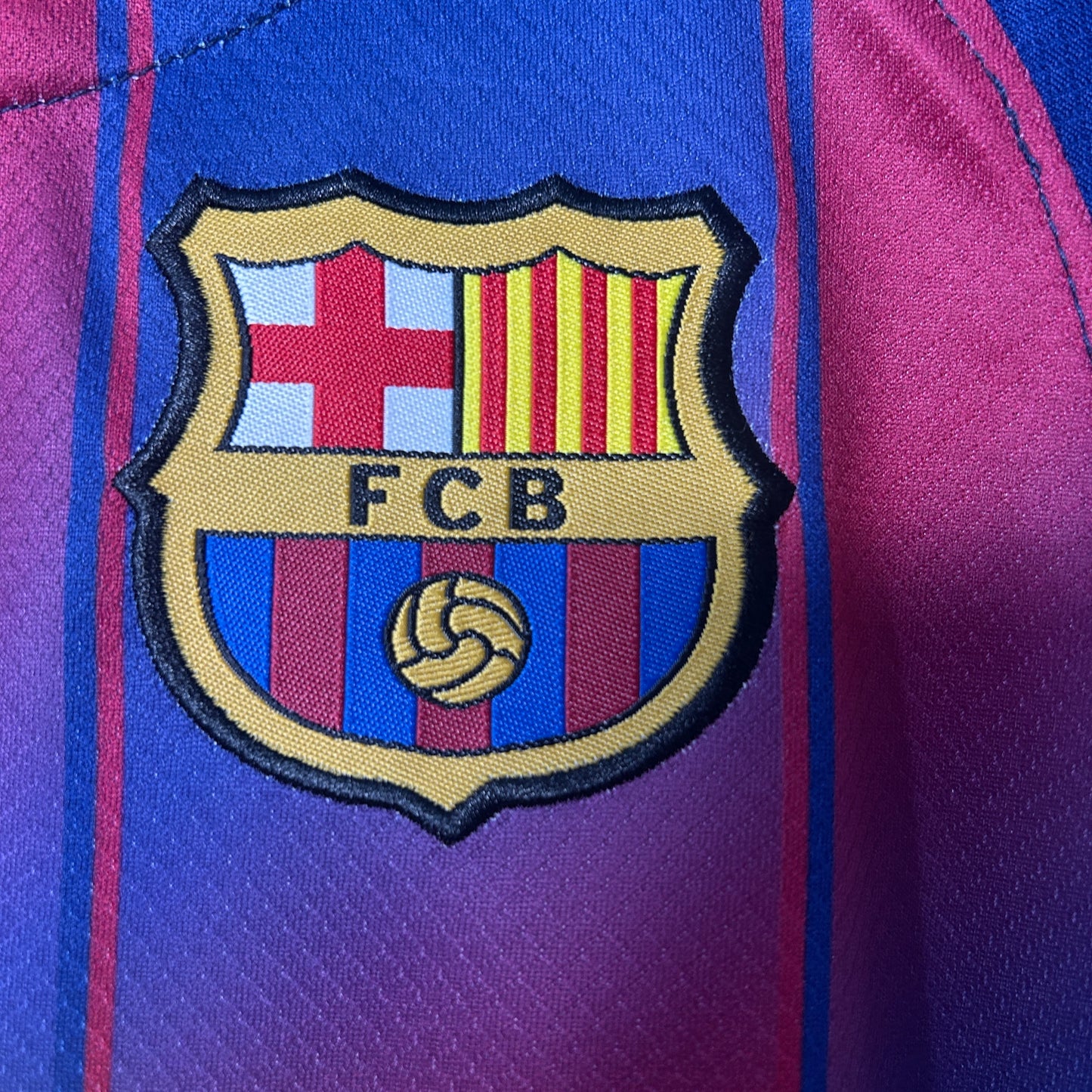 25/26 kids FCB home