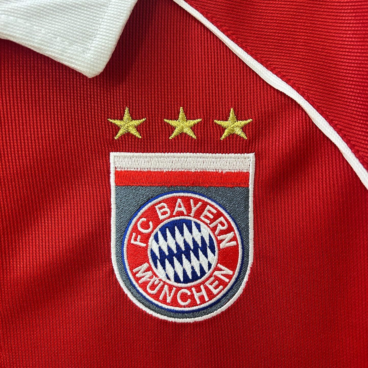 Retro Bayern 05/06 home