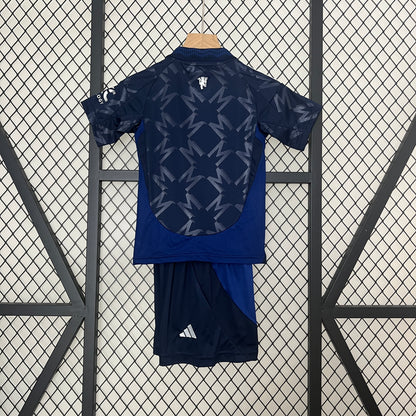 24/25 Kids Manchester United away