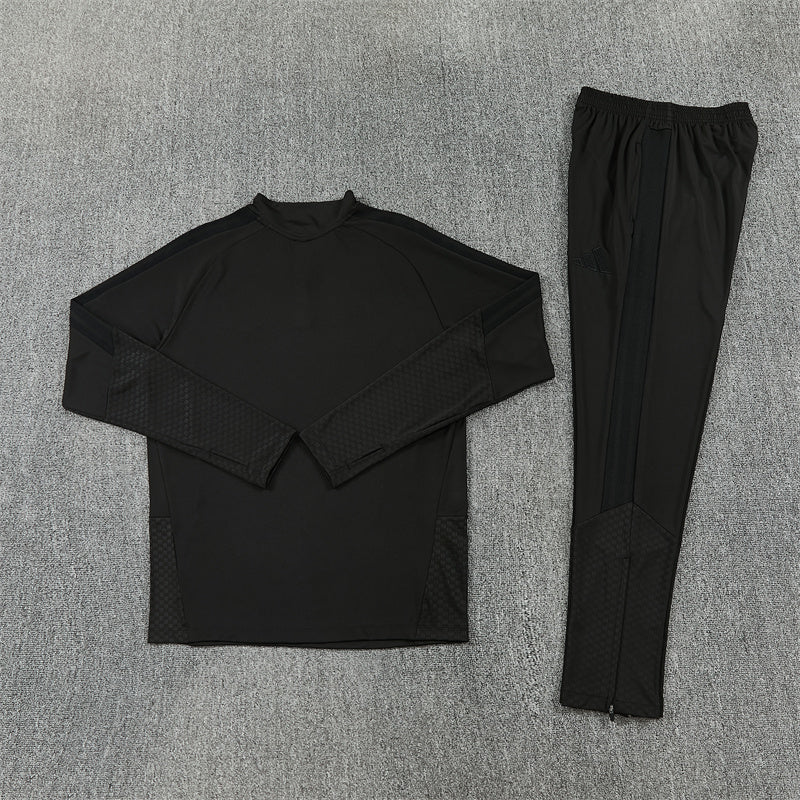 Manchester United Tracksuit-Black