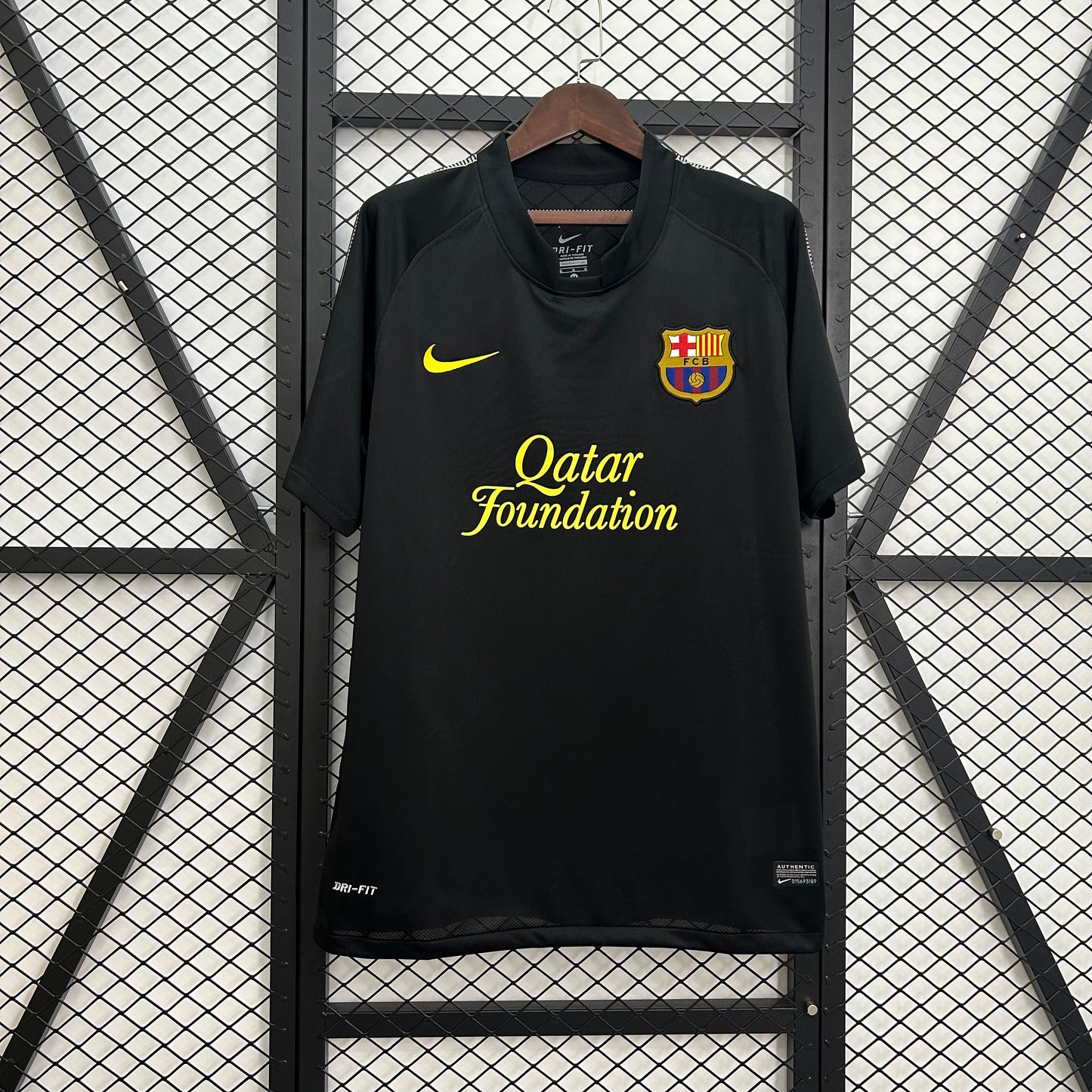 Retro FCB 11/12 away