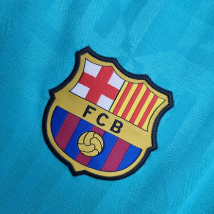 19/20 FCB third away