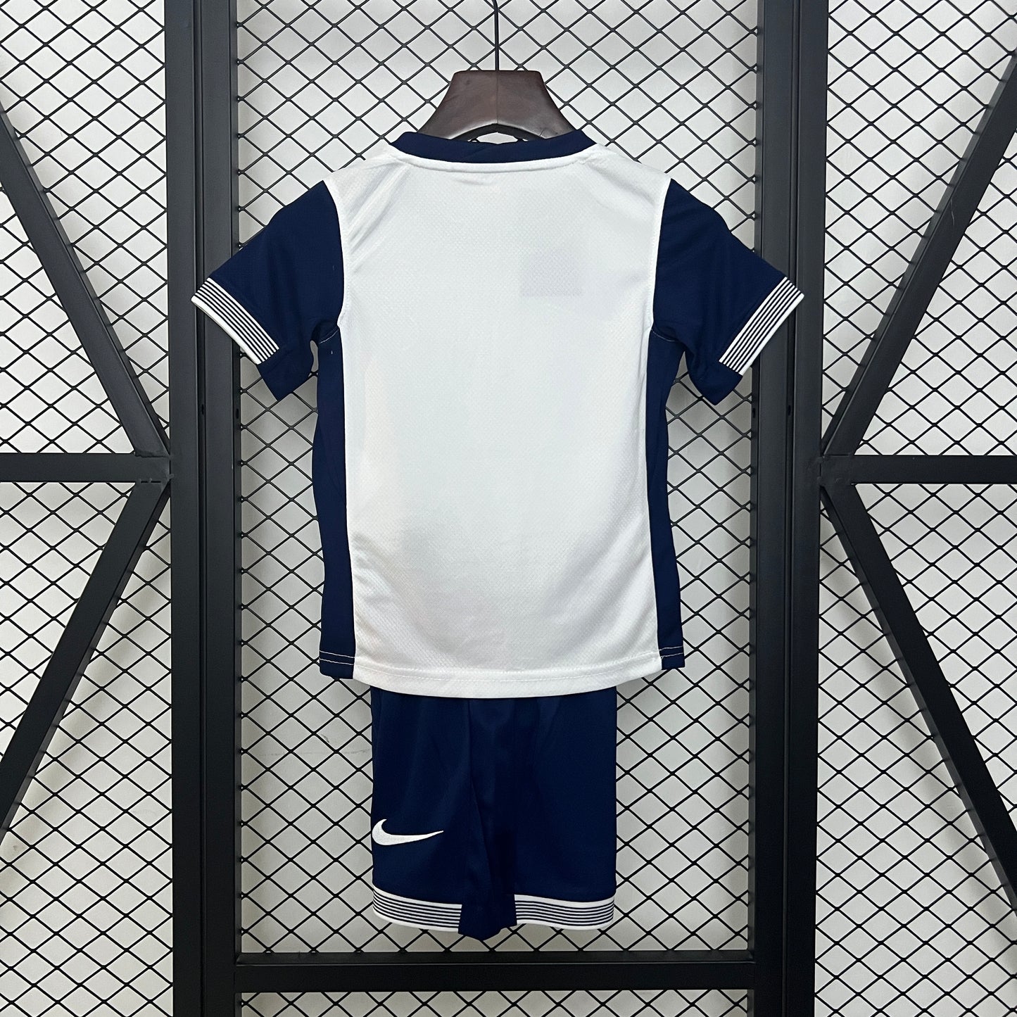 24/25 kids Tottenham Hotspur Home