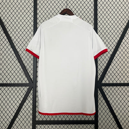 24/25 Flamengo away
