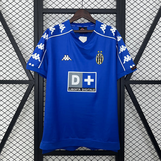 Retro Juventus 99/00 Away