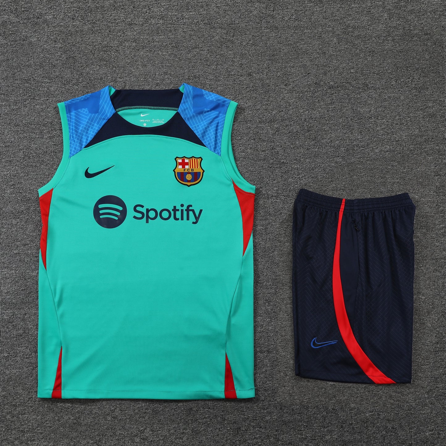 Barcelona Vest Set-Green and Black