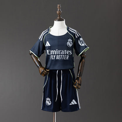 Real Madrid 2/526 Away kids kit