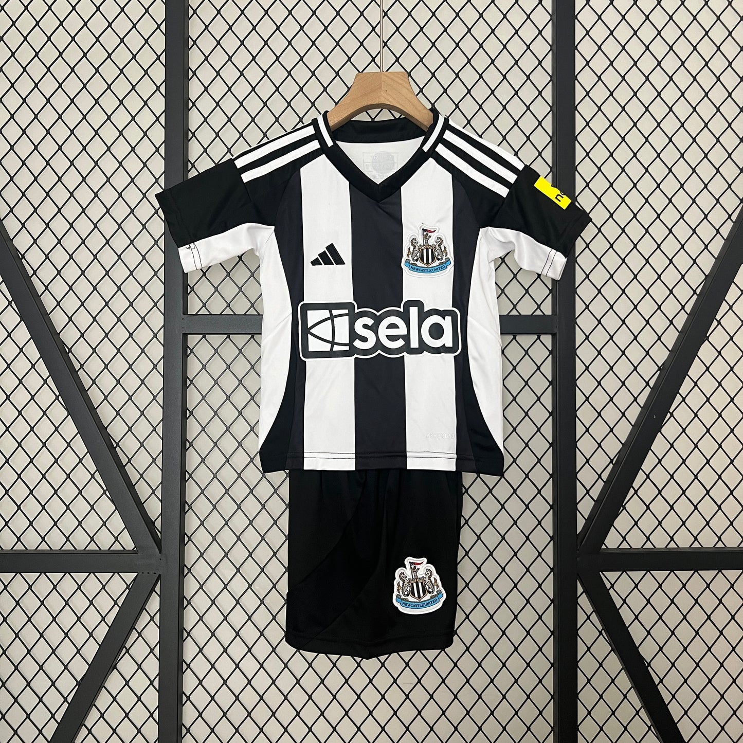 24/25 Kids Newcastle United Home