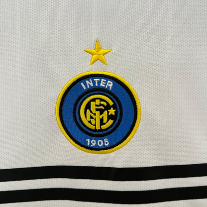Retro Inter Milan 04/05 Away