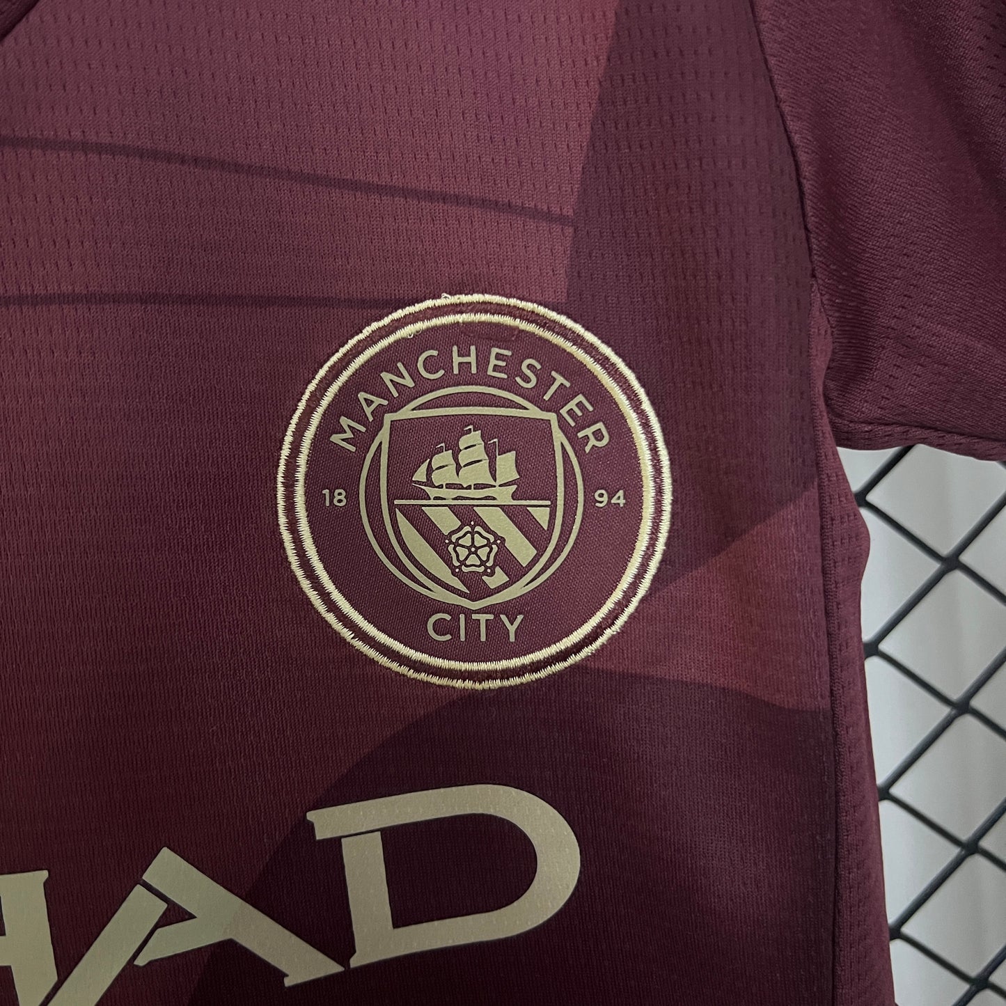 24/25 kids Manchester city third away