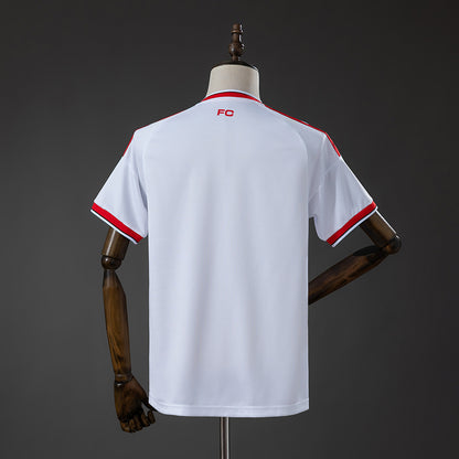 Köln 26/27 Home