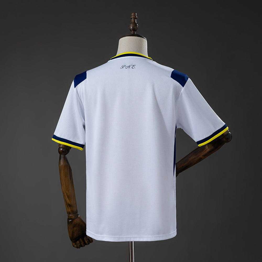 Preston 26/27 Home