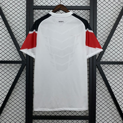 Retro Manchester United 10/11 Away
