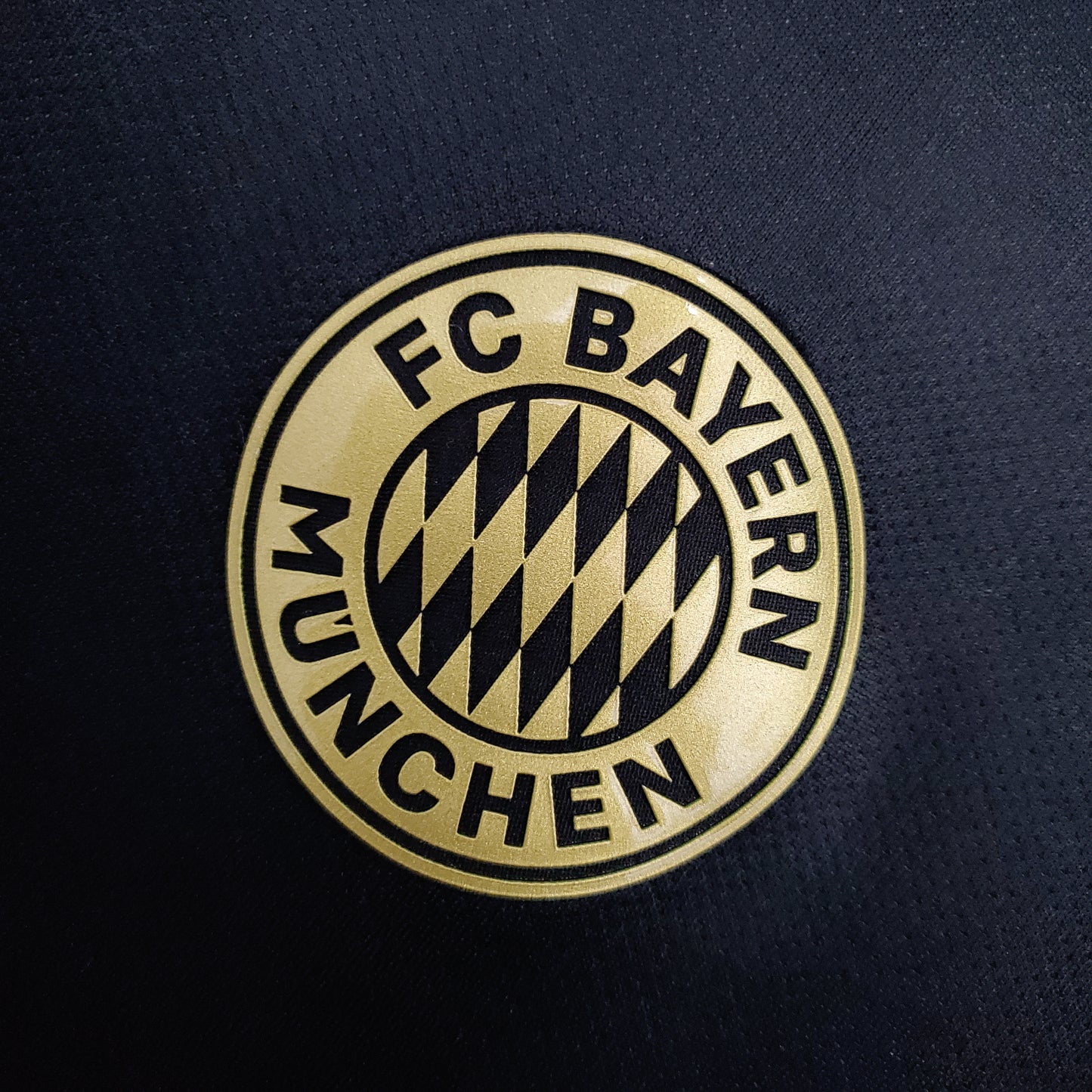21/22 Bayern Munich away