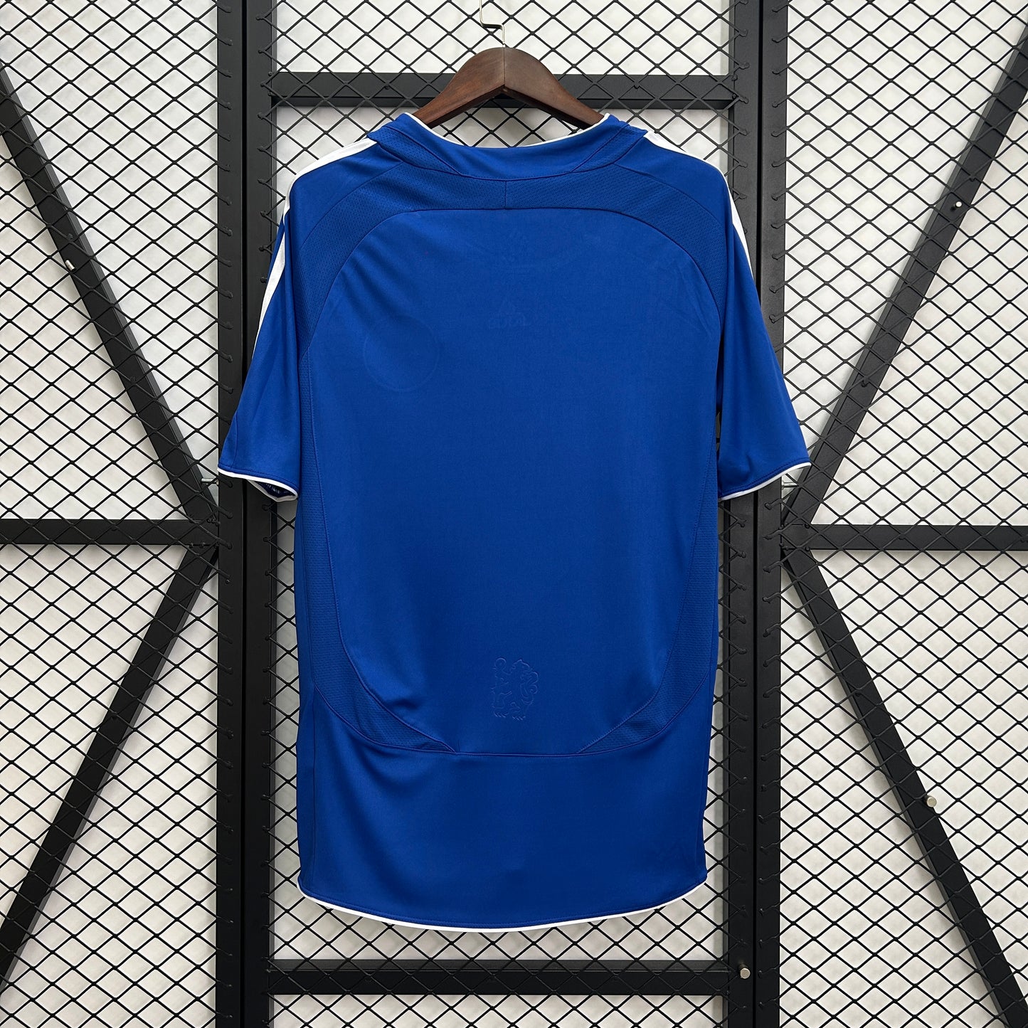 Retro Chelsea 06/07 home