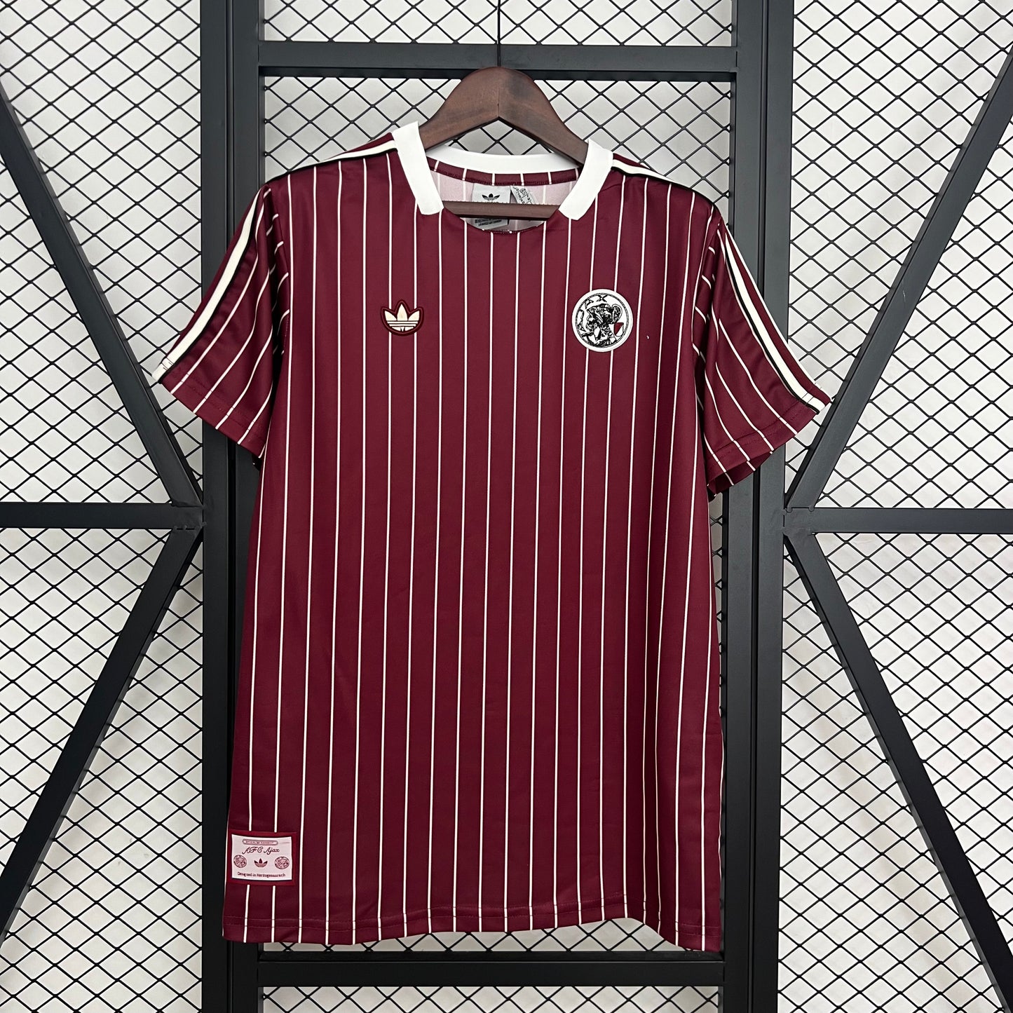 25/26 Ajax Retro