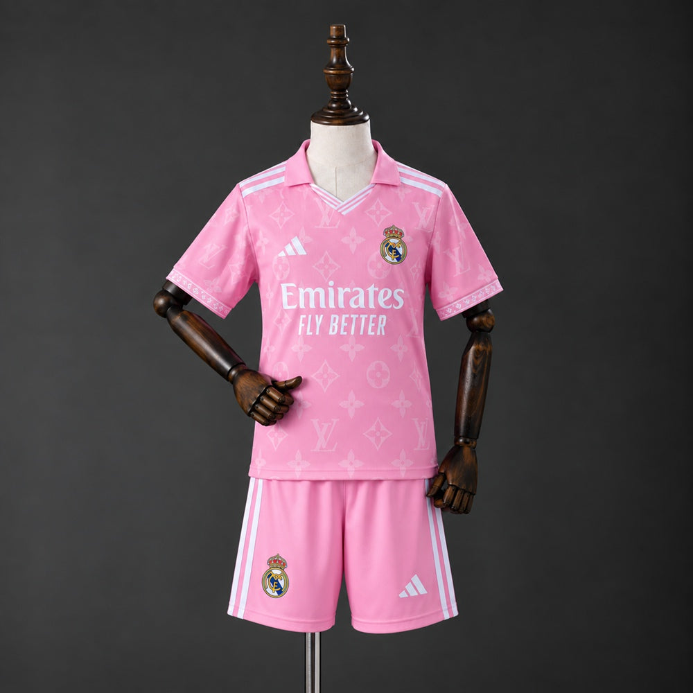 Real Madrid 26/27 Pink Special Edition Kids Kit