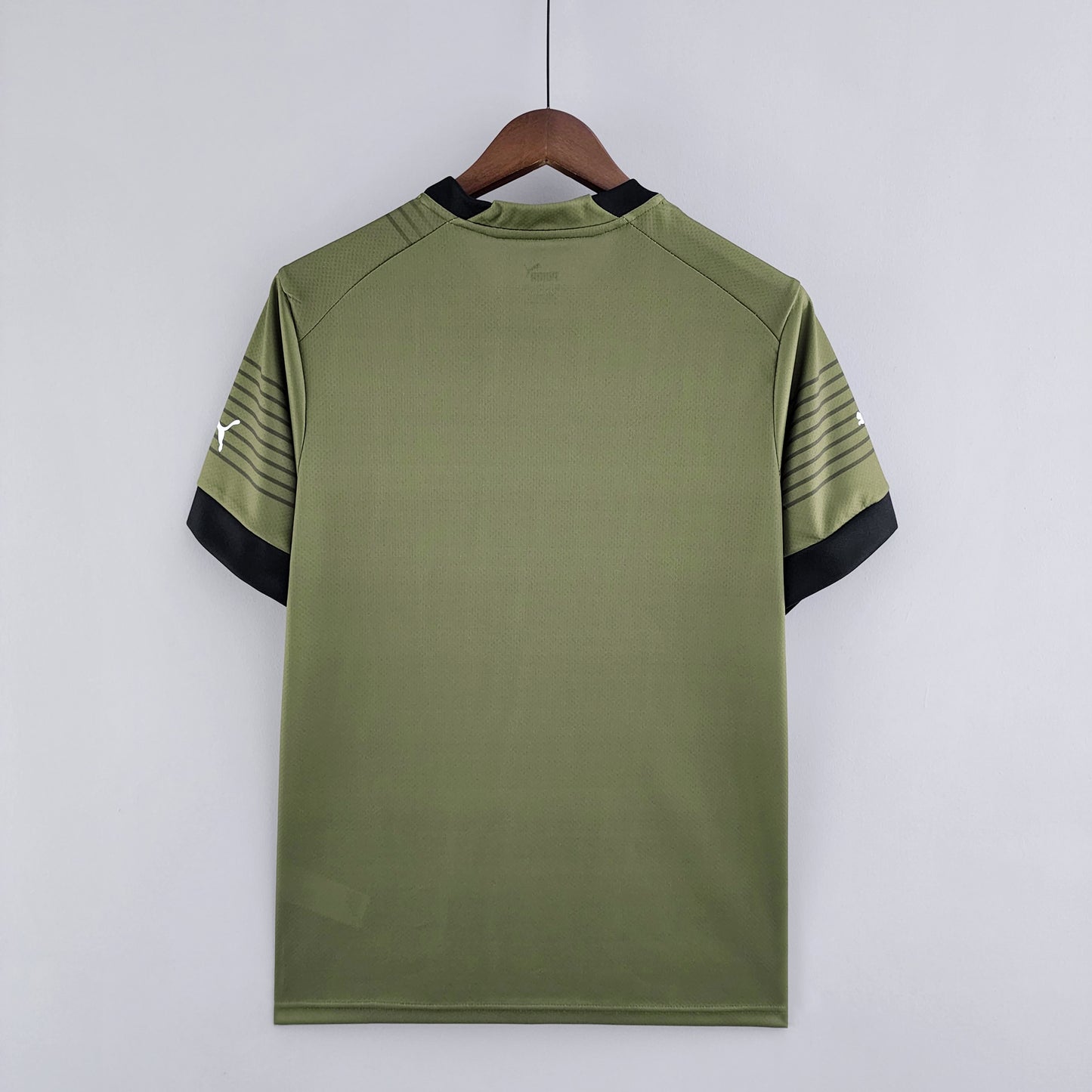 22/23 AC Milan third away