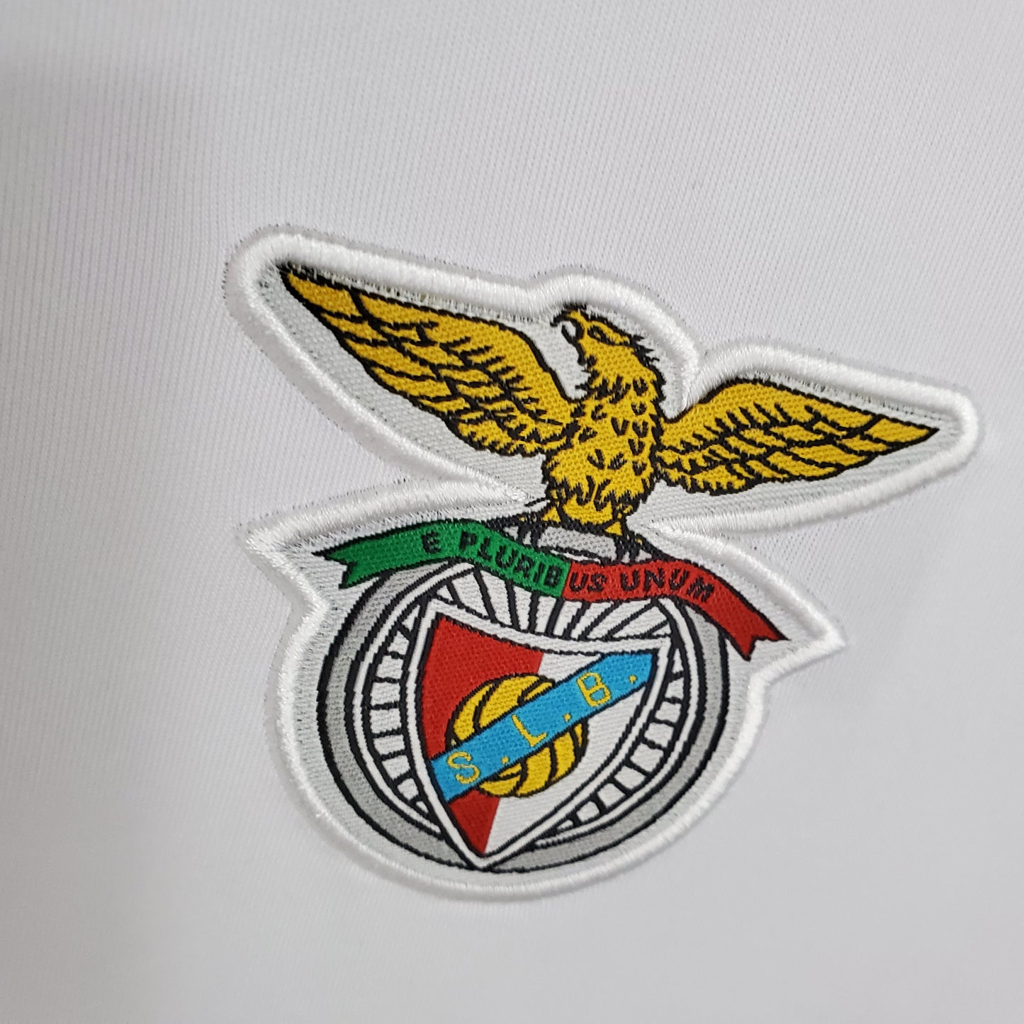 Retro Benfica 04/05 away