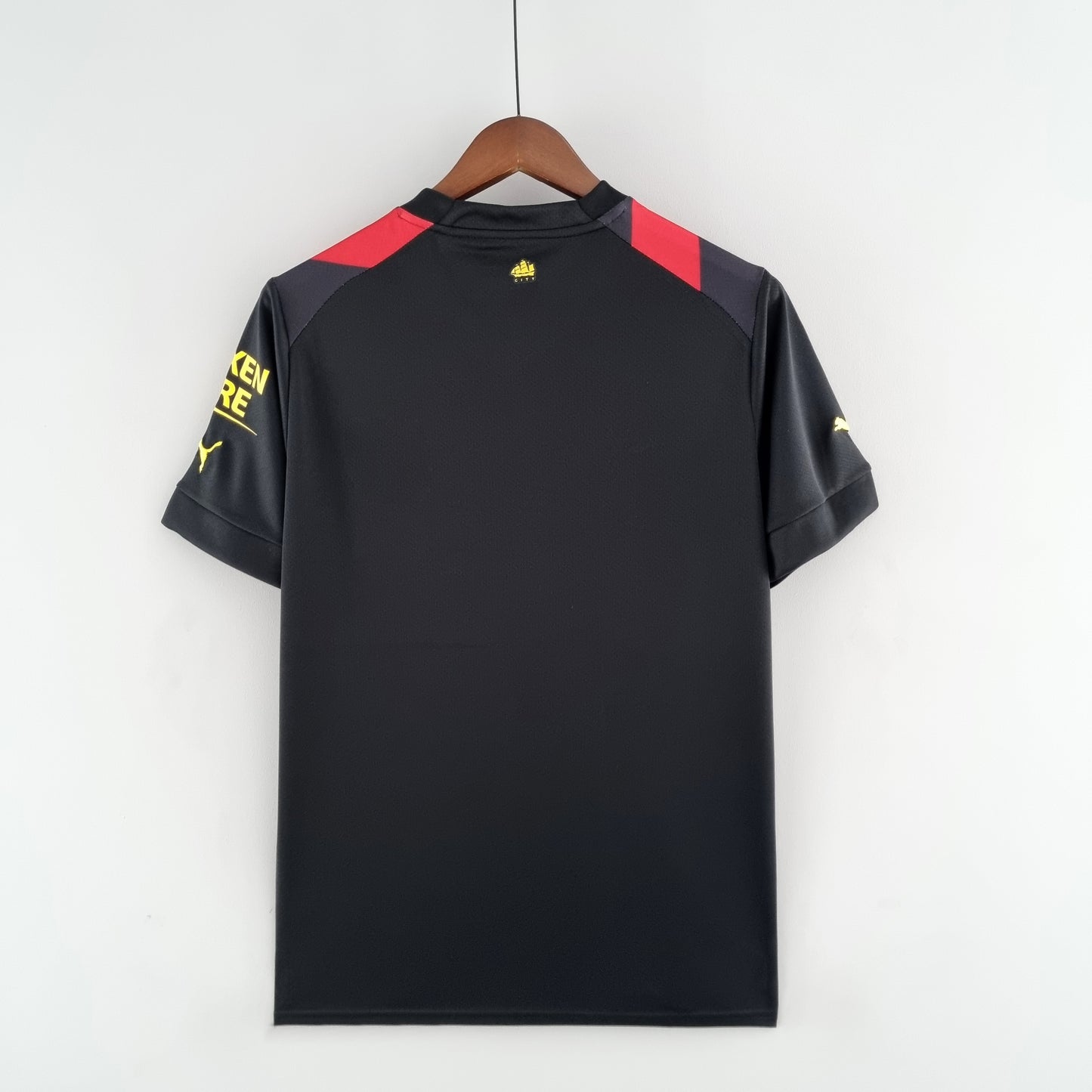 22/23 Manchester City away