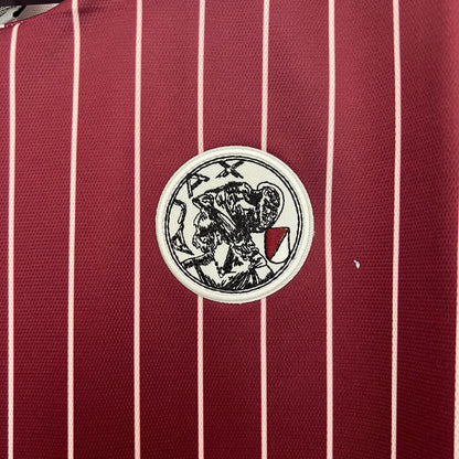 25/26 Ajax Retro