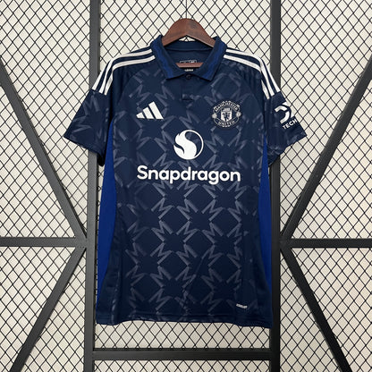 24/25 Manchester United away