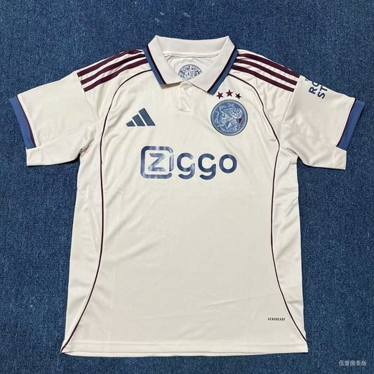 25/26 Ajax Third Away
