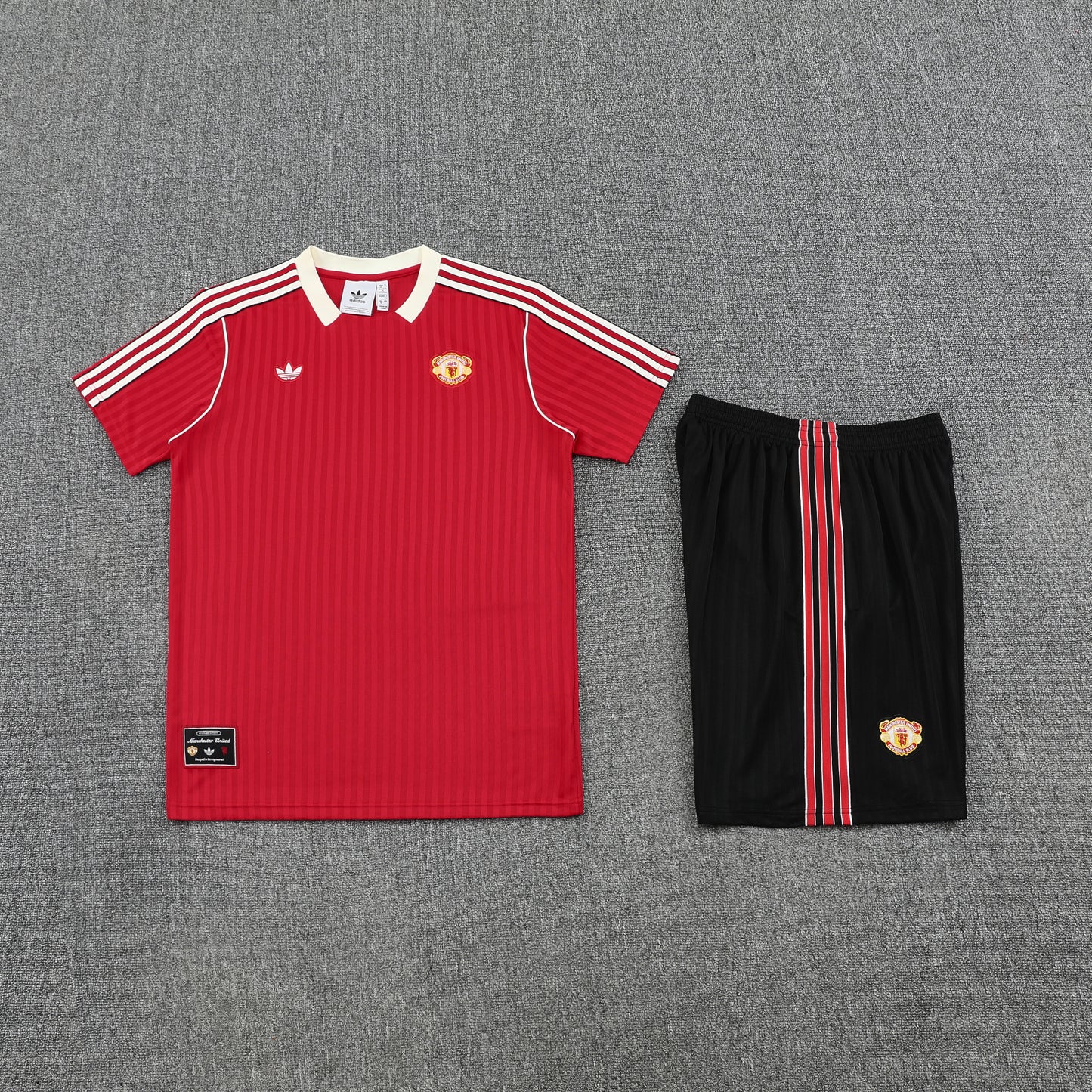 Manchester United Shorts Set