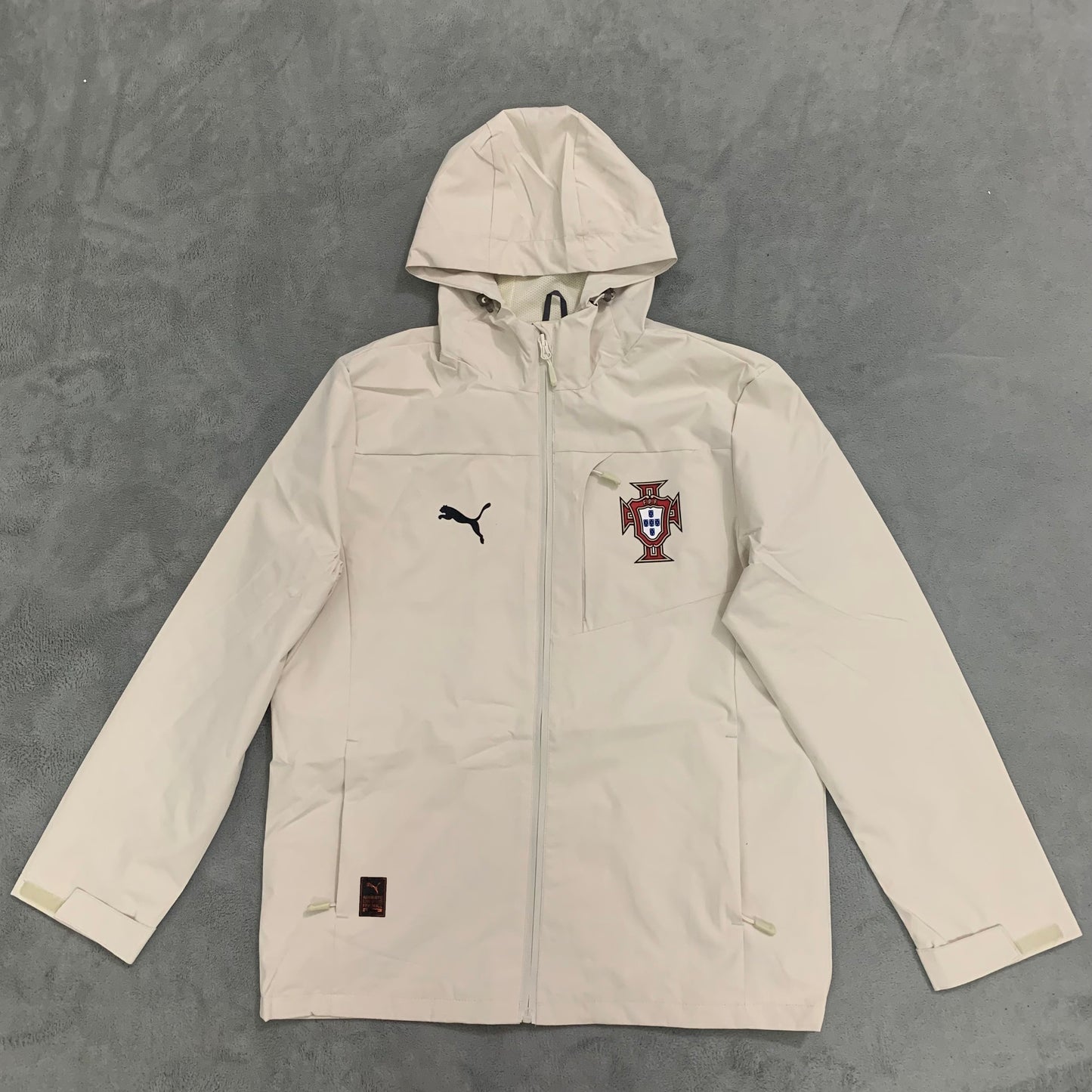 Portugal Windbreaker - Off White
