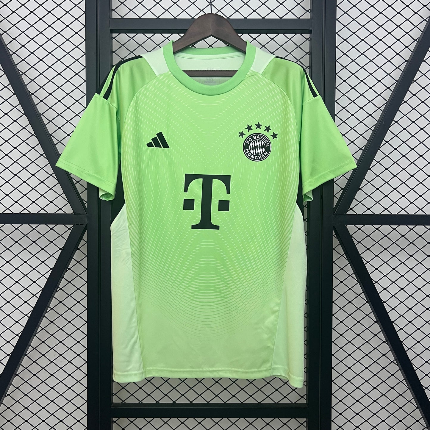 25/26 Bayern Munich Goalkeeper