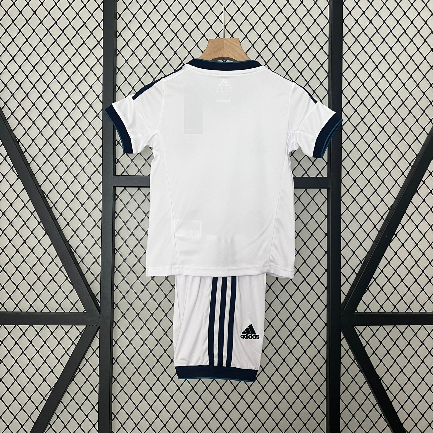 kids Real Madrid12/13 home
