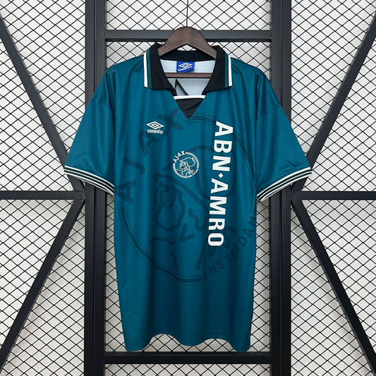 Retro Ajax 95/96 Away