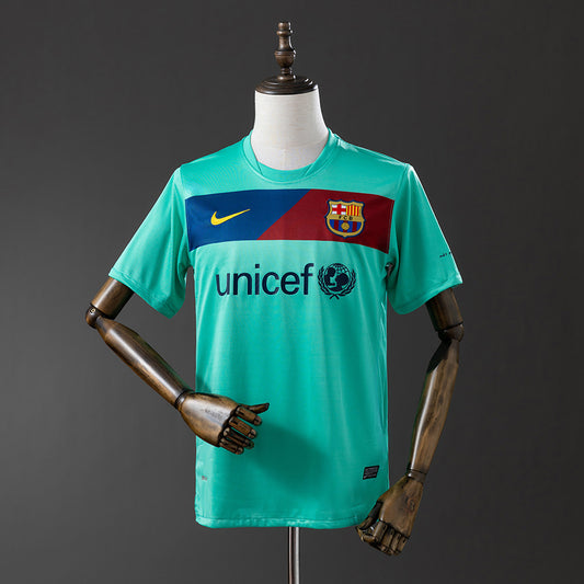 Retro Barcelona 10/11 away