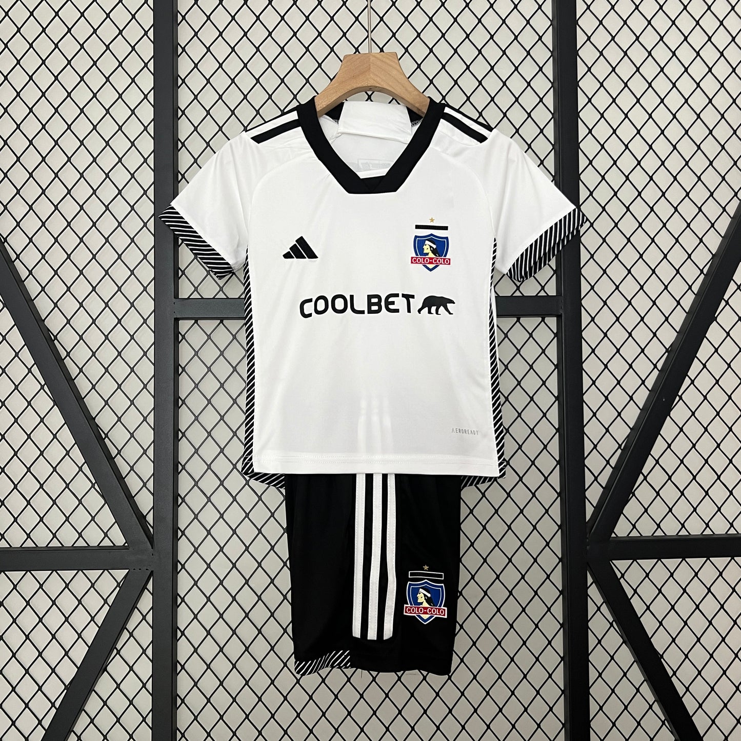 24/25 kids Colo Colo home