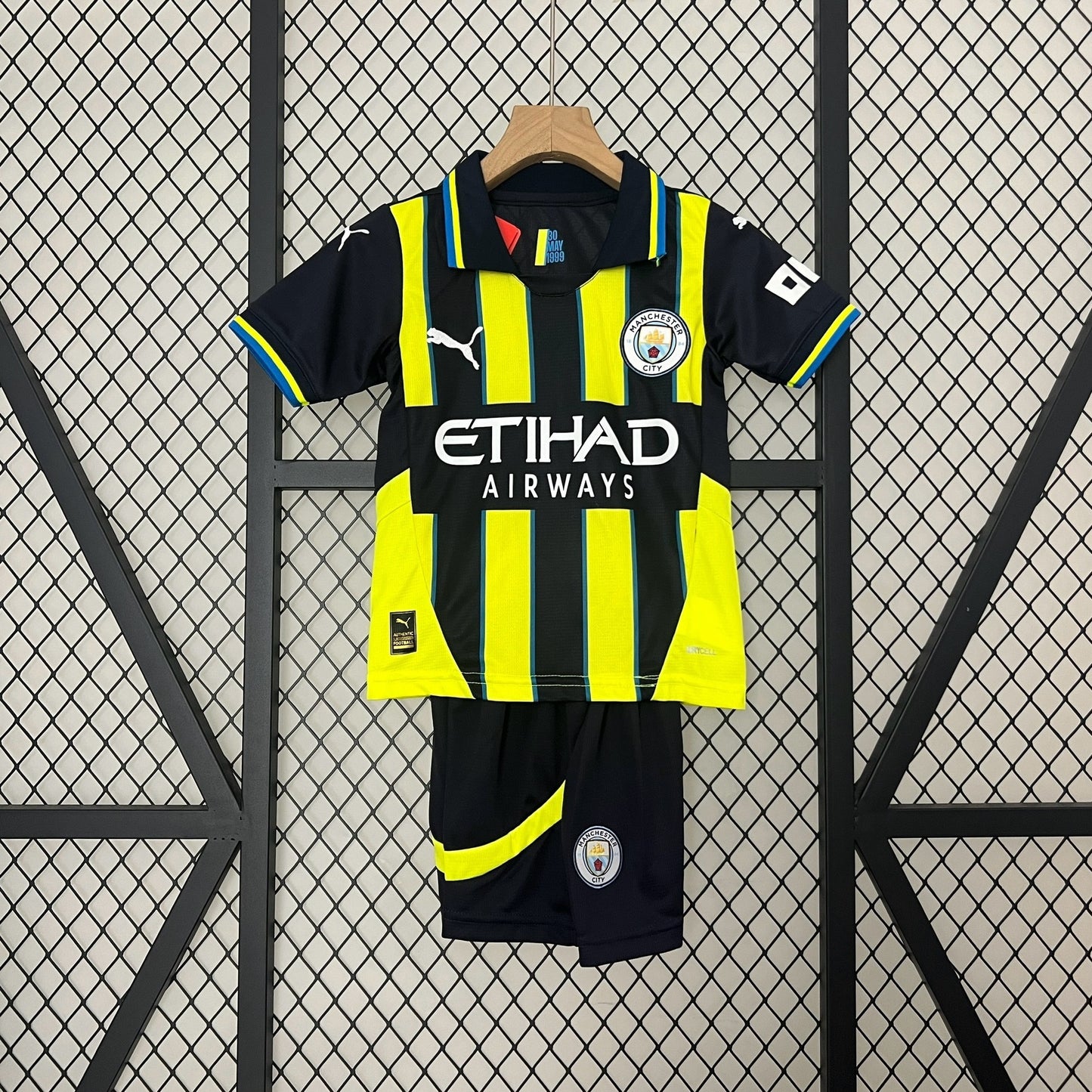 24/25 Kids Manchester City Away